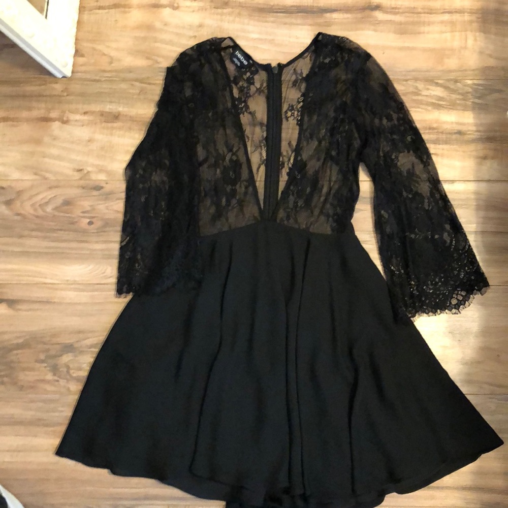 Bebe lace dress